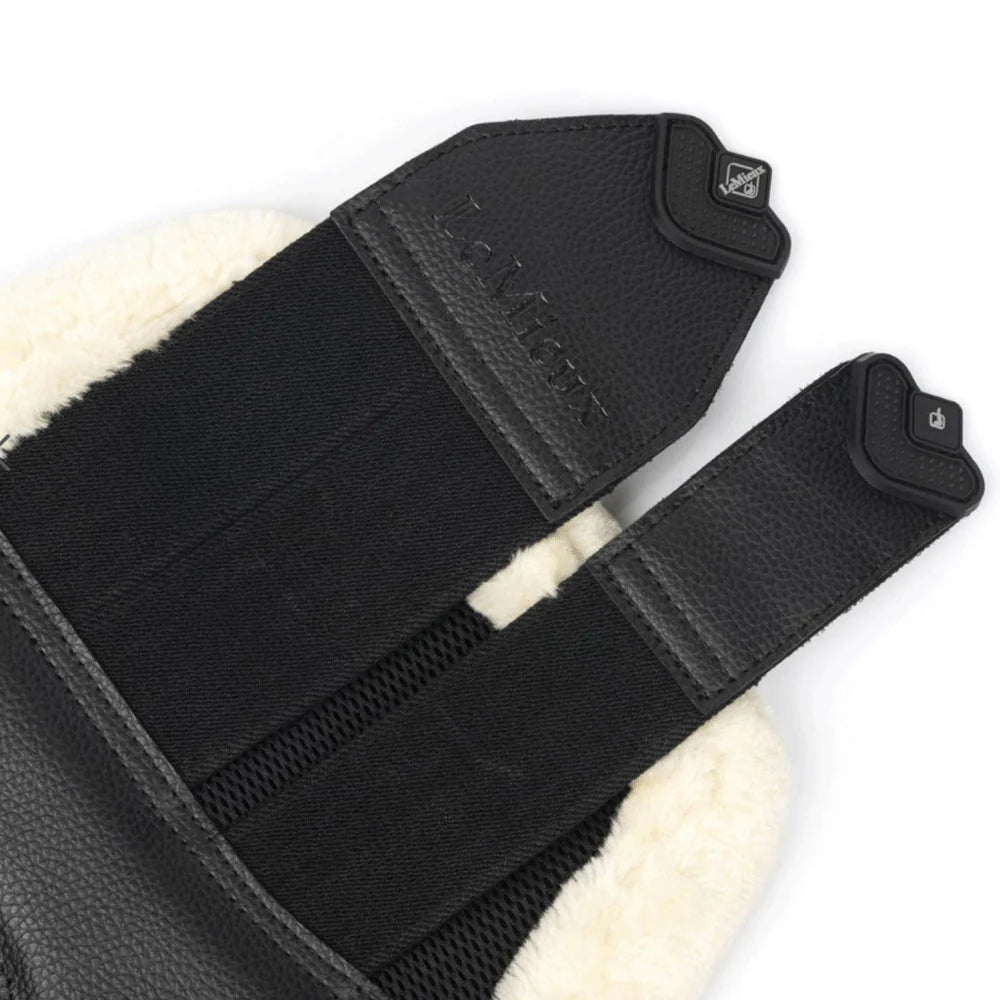 Le Meiux Fleece Edged Mesh Brushing Boot
